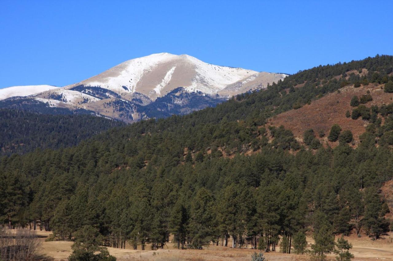Apache Village Cabinette 11, Queen Bed, Midtown, Sleeps 2 Ruidoso Eksteriør billede